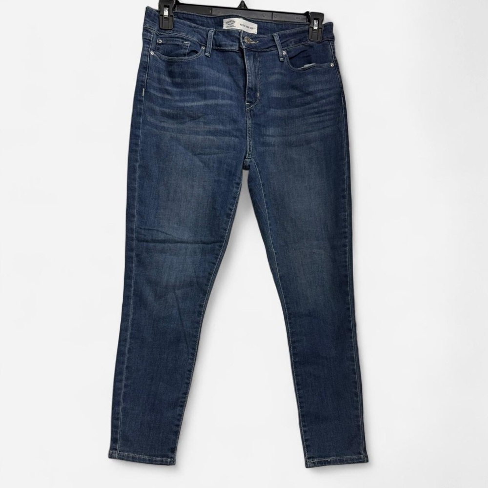 Levi's Strauss Signature Medium Mid Rise Skinny Crop Dark Blue Jeans